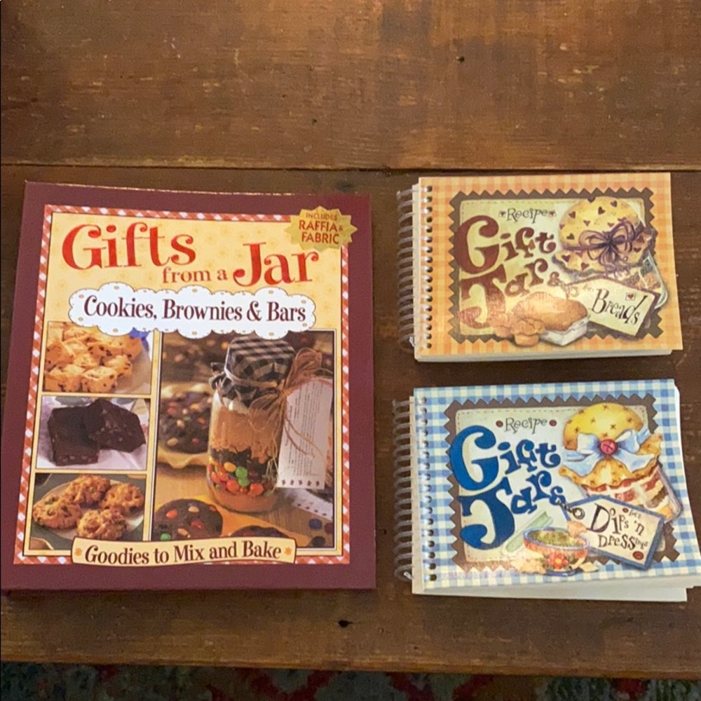 NWT gift in a jar recipe bundle